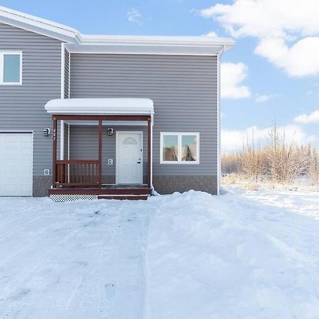 Birch Hill Retreat Great Location2+Garage+Aurora Villa Fairbanks Bagian luar foto
