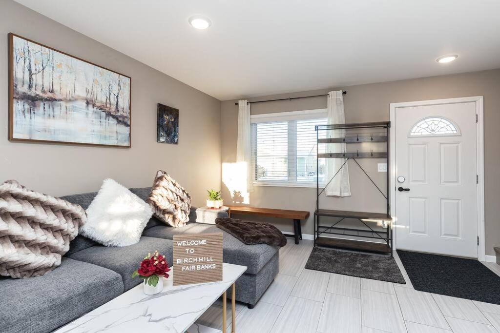 Birch Hill Retreat Great Location2+Garage+Aurora Villa Fairbanks Bagian luar foto