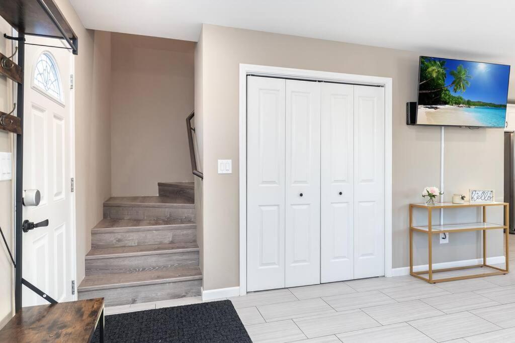 Birch Hill Retreat Great Location2+Garage+Aurora Villa Fairbanks Bagian luar foto
