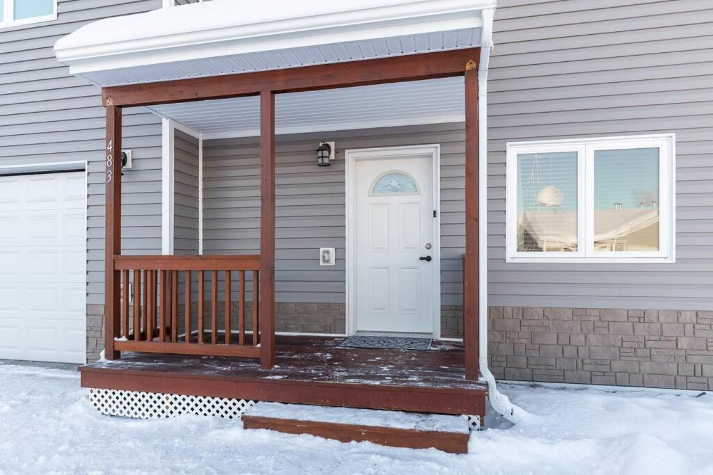 Birch Hill Retreat Great Location2+Garage+Aurora Villa Fairbanks Bagian luar foto